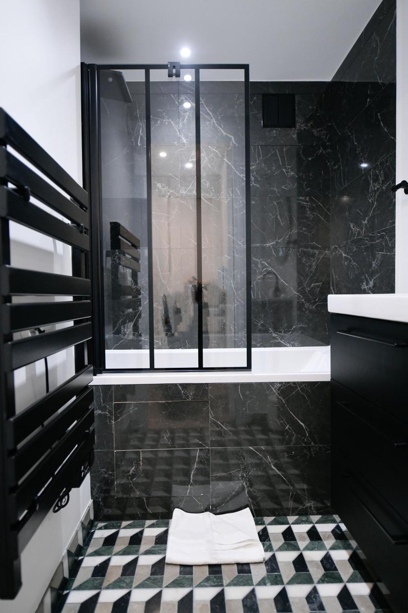 Montmartre Marvel! Designer Apartment Near Metro Paris Extérieur photo